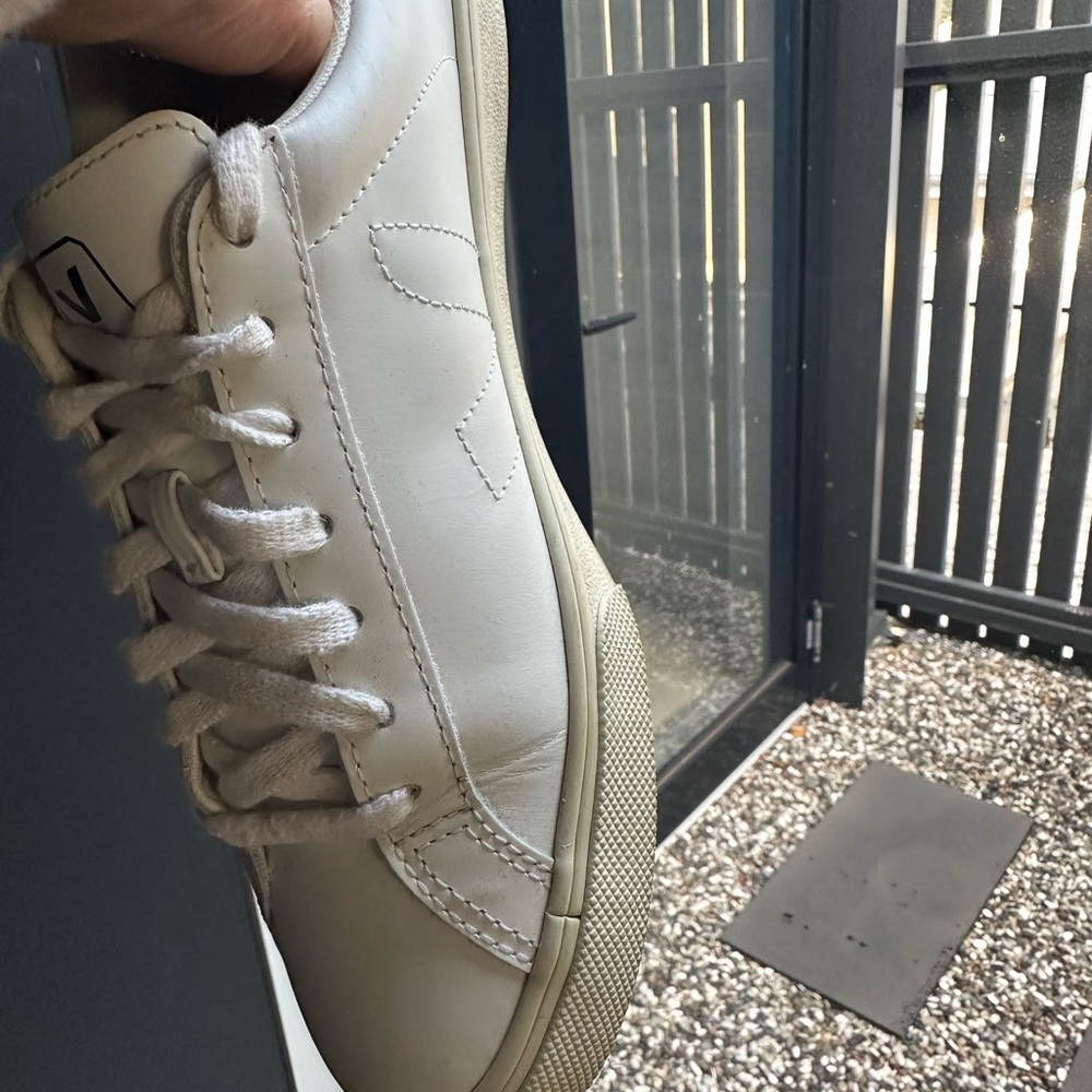 Women’s Veja Esplar White sneakers - 38 - Picture 6 of 16